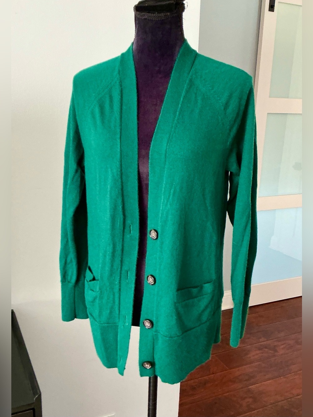 Banana Republic MERINO WOOL Button-Front Cardigan Sweater💚